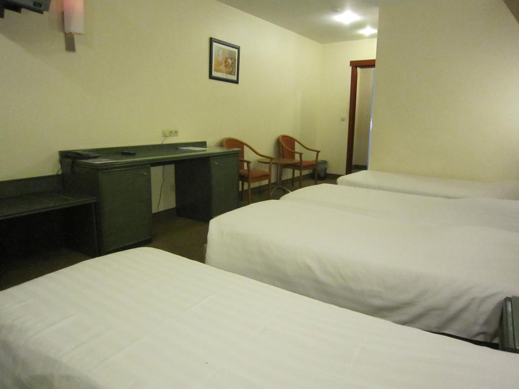 Hotel De Vrede Diksmuide Room photo